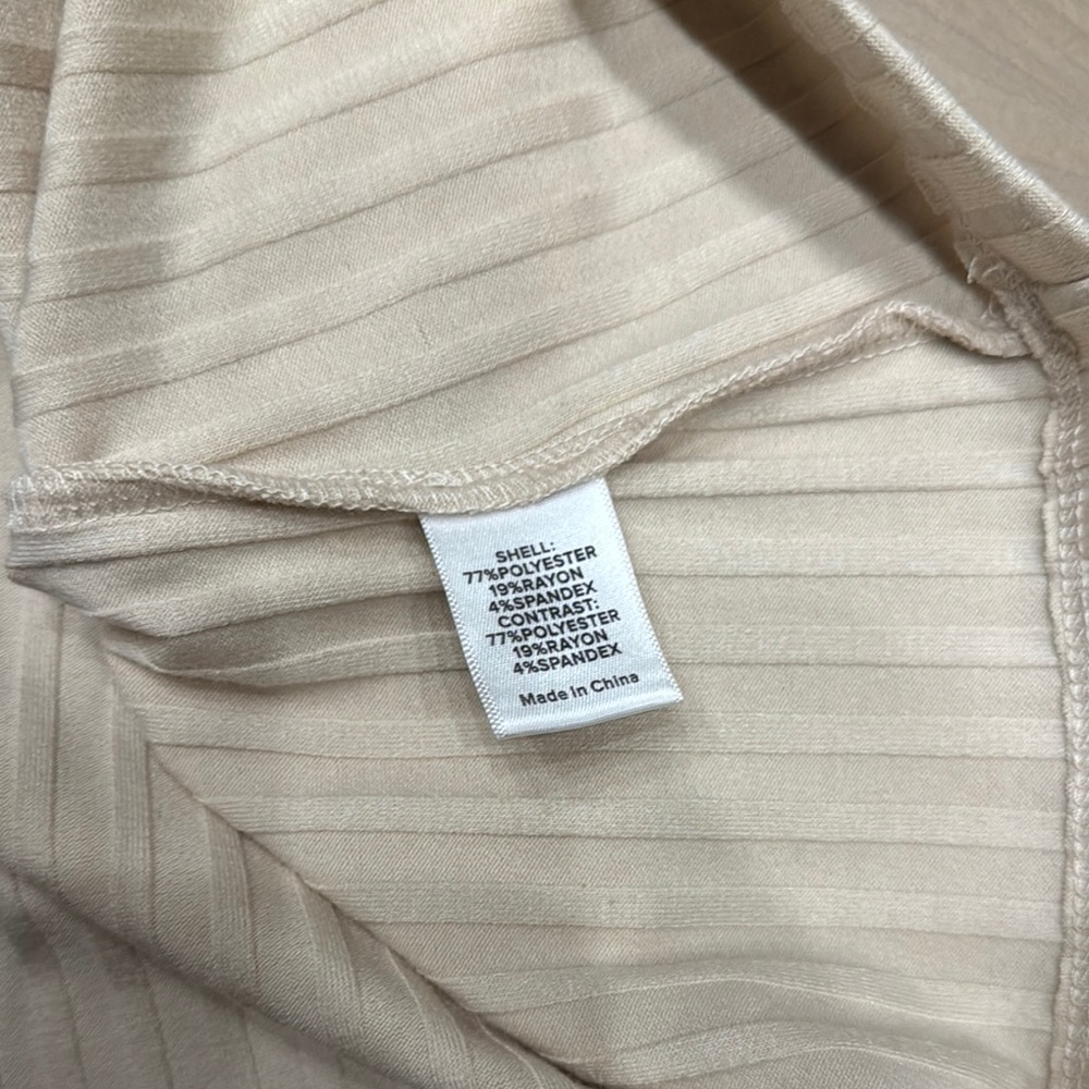 Evereve Cream Ribbed Sleeveless Tank Top - Picture 4 of 4